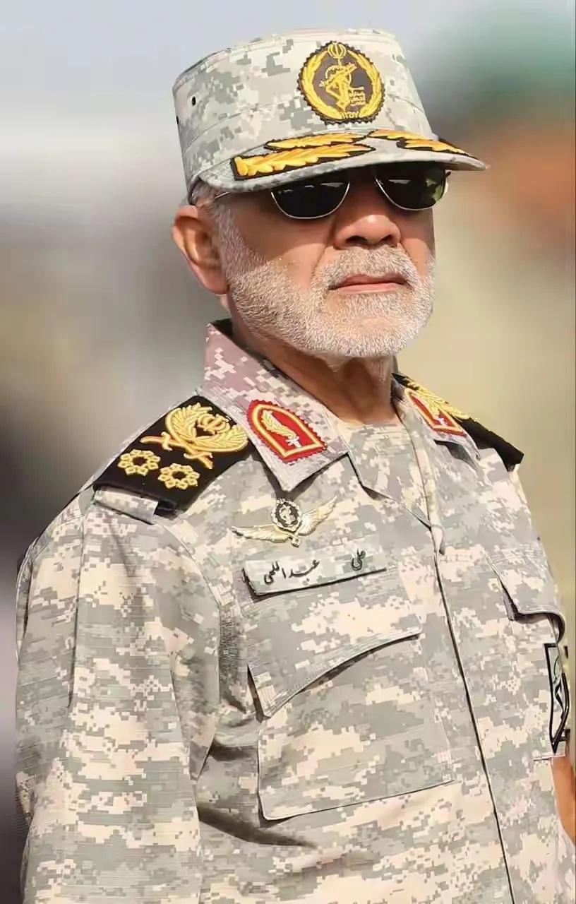 伊朗正式吹响反攻号角。
3月22日，伊朗武装部中央司令阿卜杜拉希放出狠话：
“战