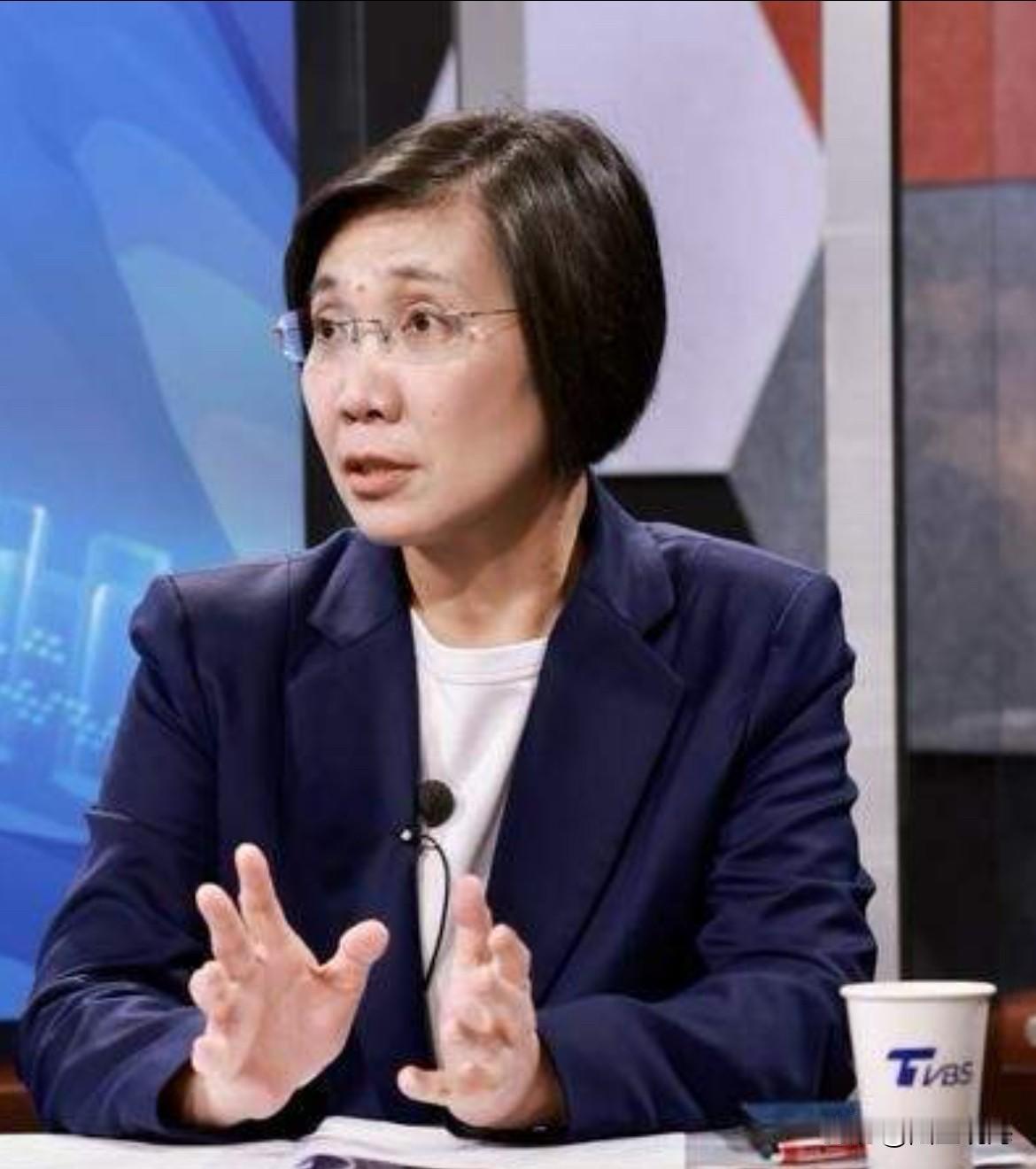 国民党新竹县长参选人在一个节目中表示，“没有承诺礼让竹北”！
民众党黄国昌如果不