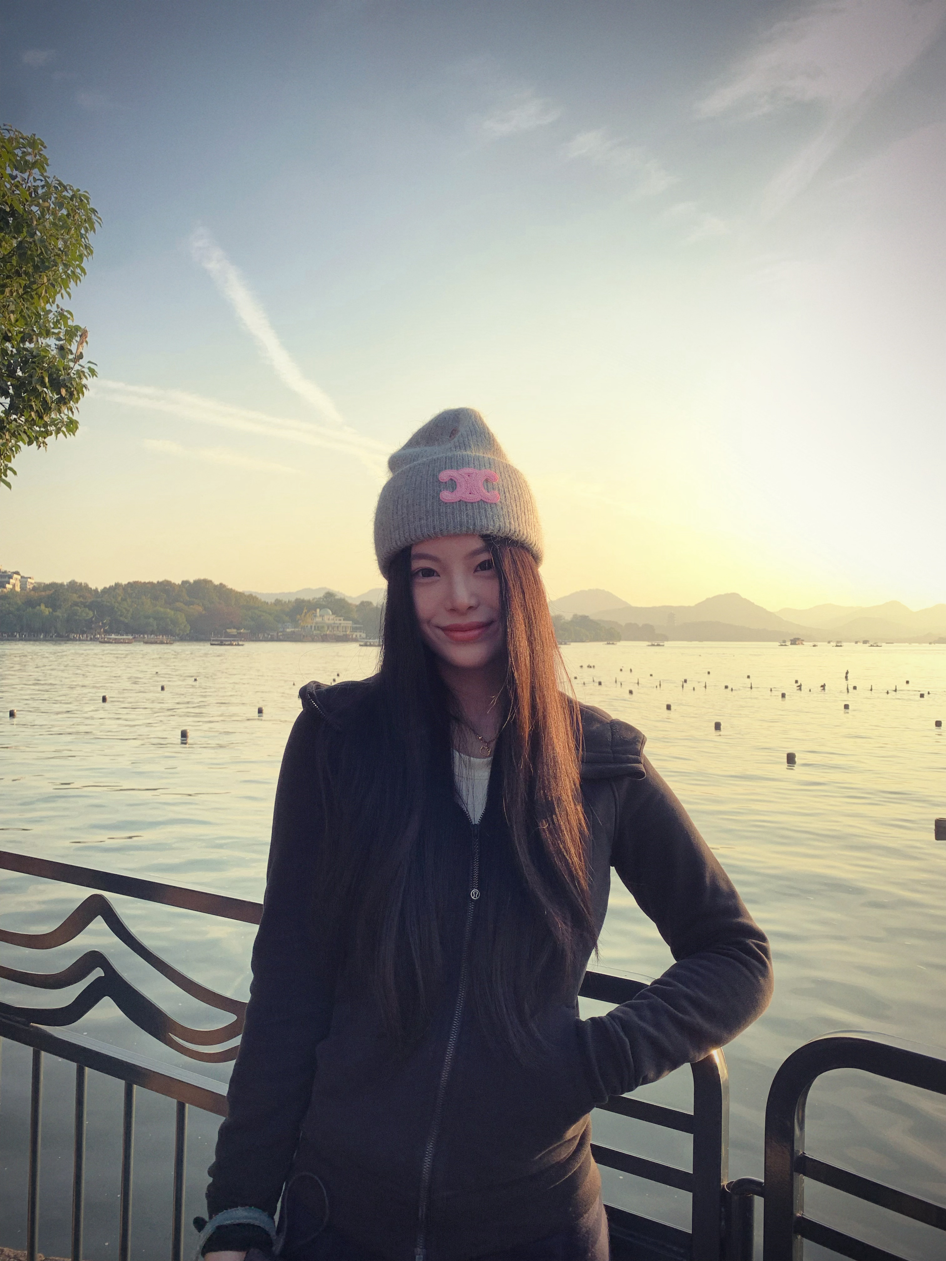 有太阳拍照就是好看 