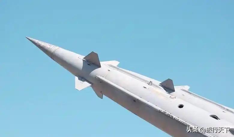 伊朗这波导弹打完，一个残酷的事实摆在了美国和以色列面前——面对高超音速导弹，他们