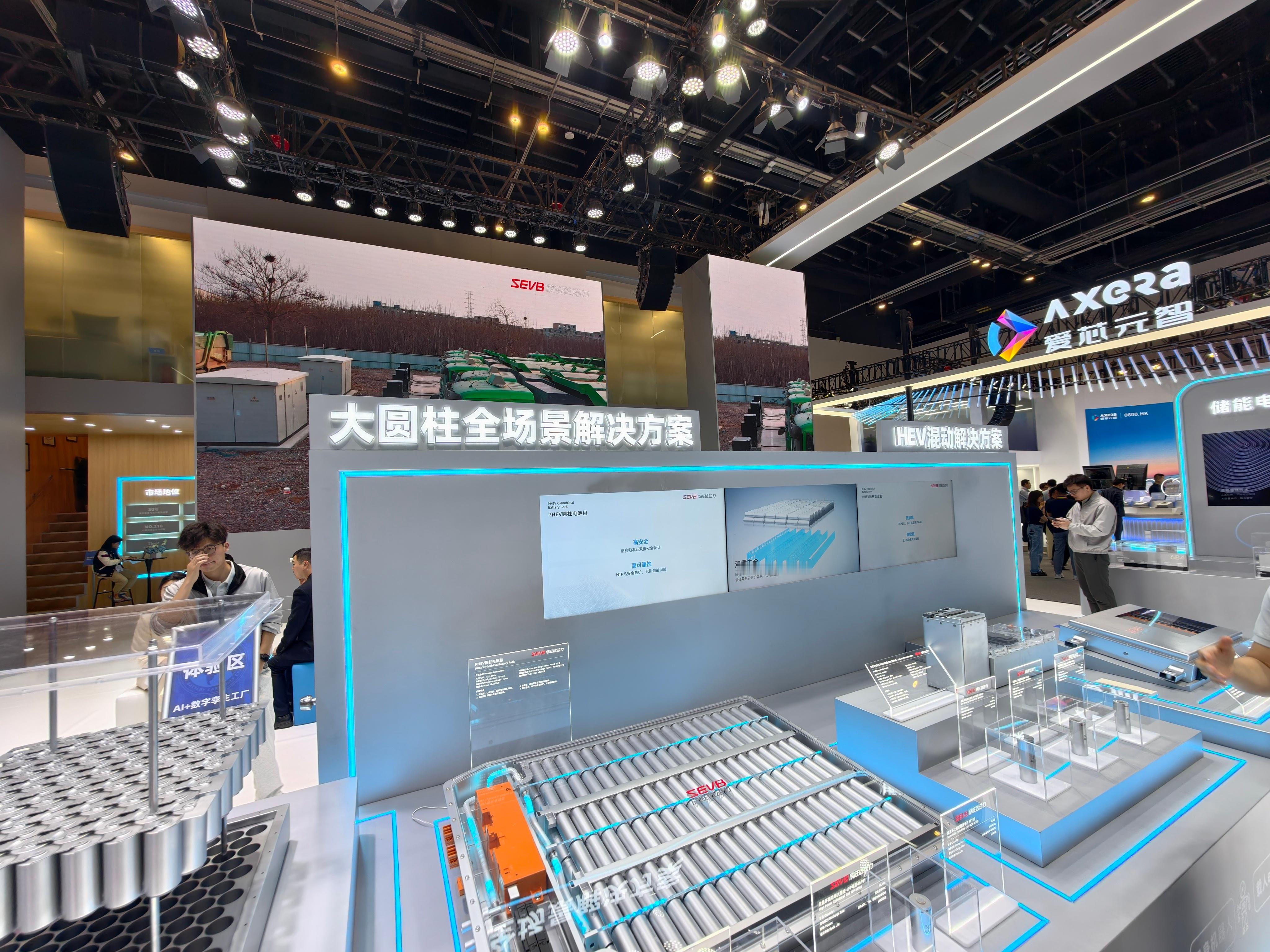 今年车展欣旺达展台，再次展出了前几天技术日上展示的全套，从HEV、增程，纯电动再