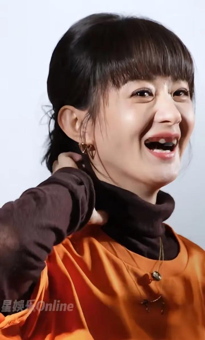 赵丽颖参加活动，
38岁不是最美的年龄吗？
有点像孙俪了，
这是黄金年龄已经过去