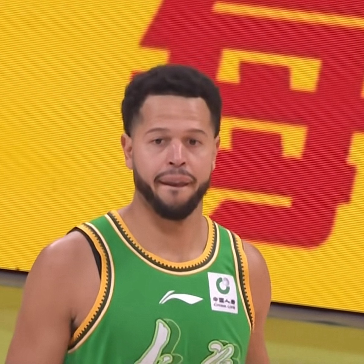 哈维这种双能卫吧，很适合辽宁队。这人打球的气质呢，我不知道你们有没有这种感觉，就