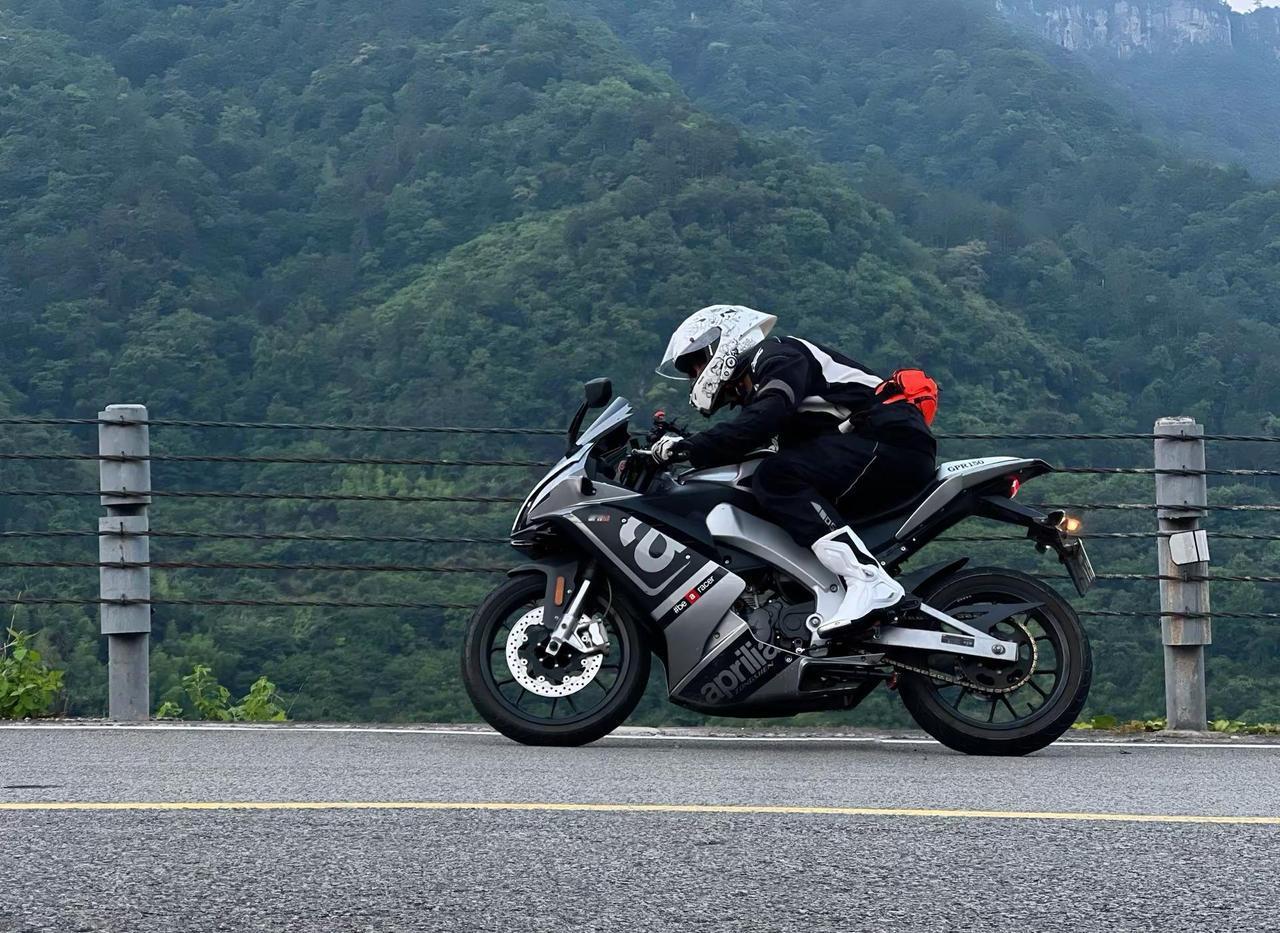 人终将被年少不可得之物困其一身rs660 gpr150