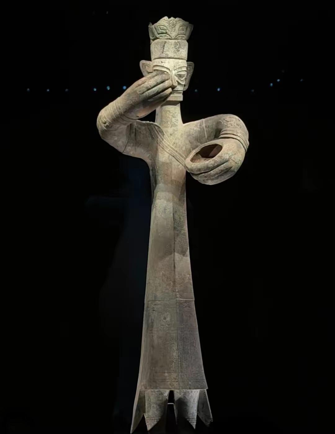 你认为广汉为何成反骨天王？广汉成为反骨天王？请问广汉反了谁？为什么反？什么时侯反