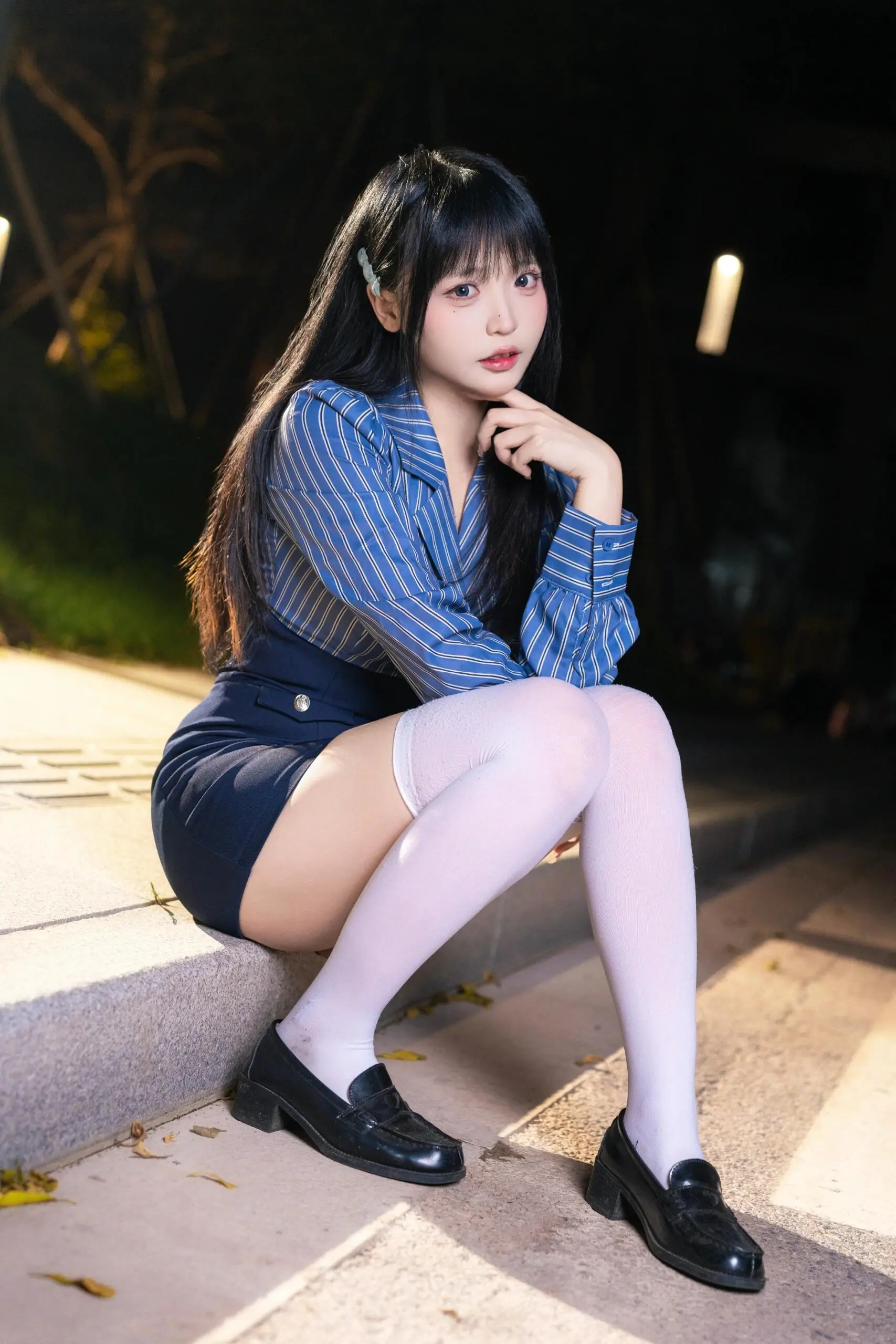 白丝yyds 这谁能顶得住啊 cosplay 漫展养眼造型大赏 这腿又长又白又细