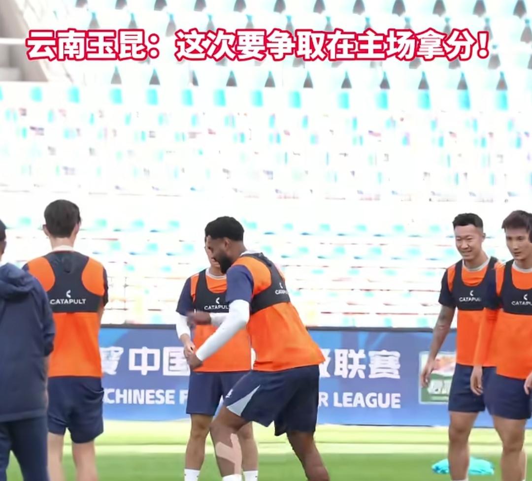 必须跟上成都蓉城的步伐，成都蓉城本轮以9连胜开了一个好头，恭喜老表提前拿下中超半