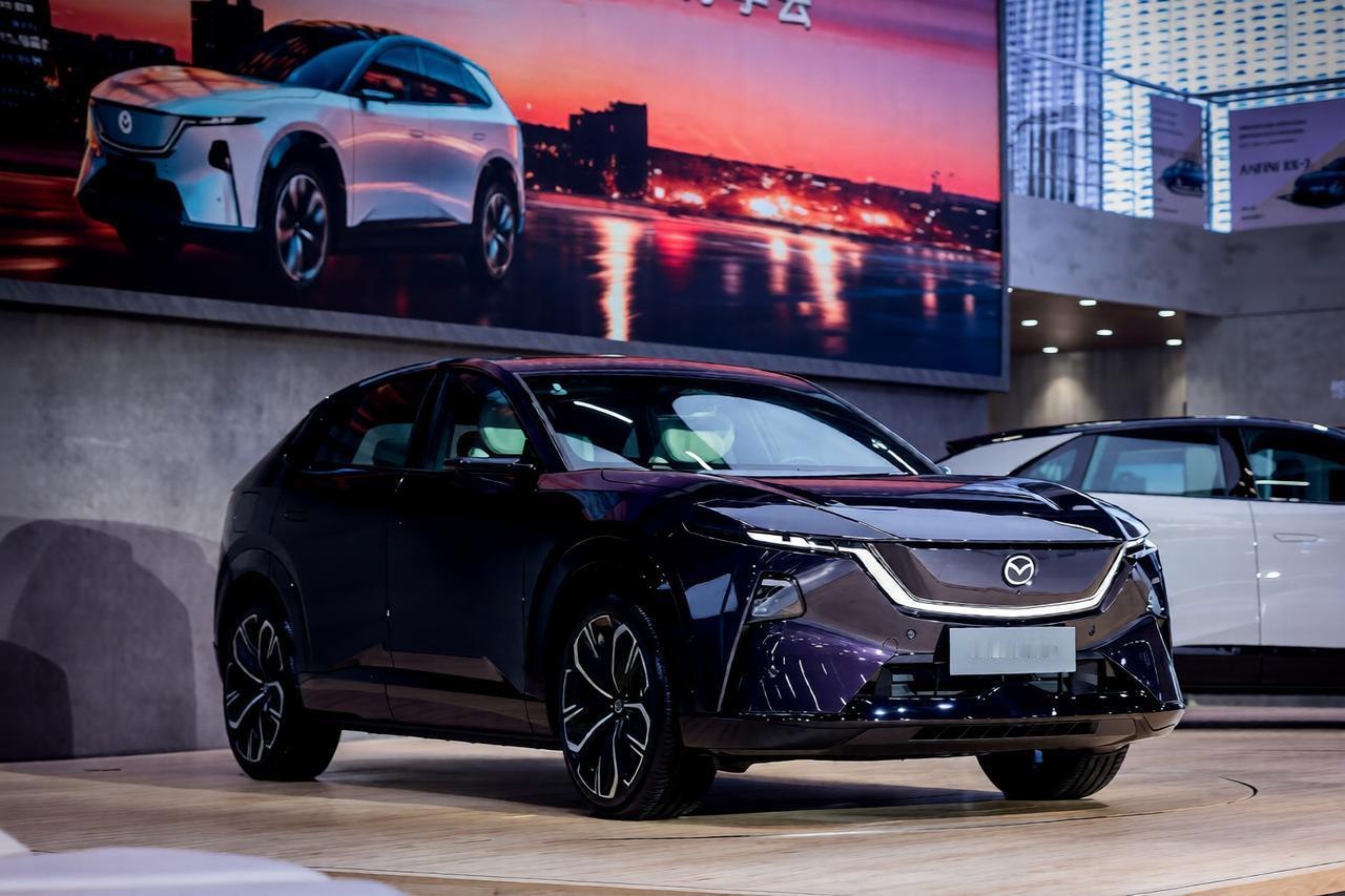 AI能创作出超越人类的艺术吗完全可以