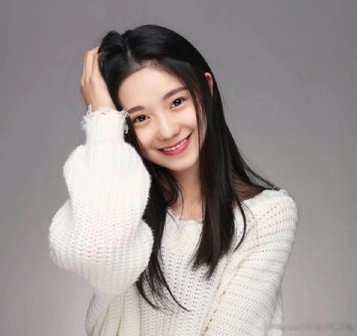 摸头小猫 