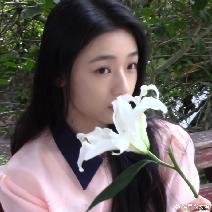 王和内娱独一份的干净白月光王和让年代文里的白月光有脸了王和内娱独一份的干净白月光