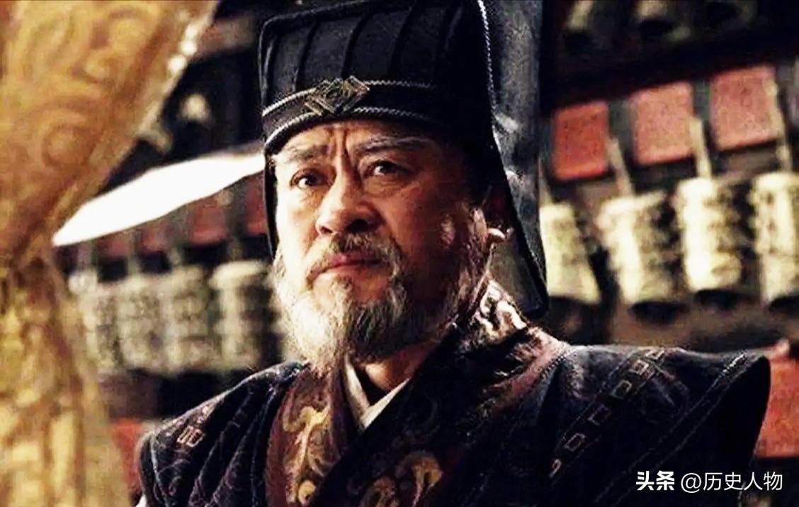 周勃是西汉开国功臣，早年随刘邦起兵，屡立战功，被封为绛侯。刘邦去世后，吕后专权，