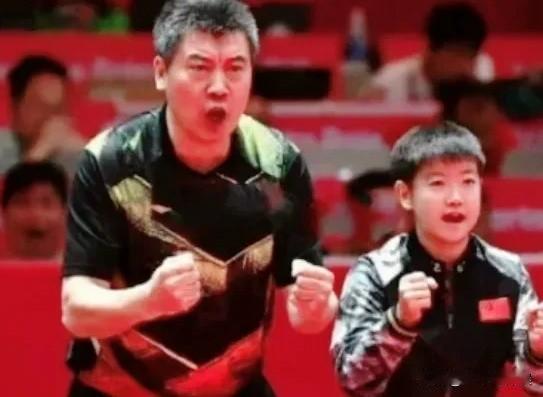 [泪奔]孙颖莎和国乒教练李隼的温馨一刻

嘿，咱就说孙颖莎那时候还不是主力呢，就