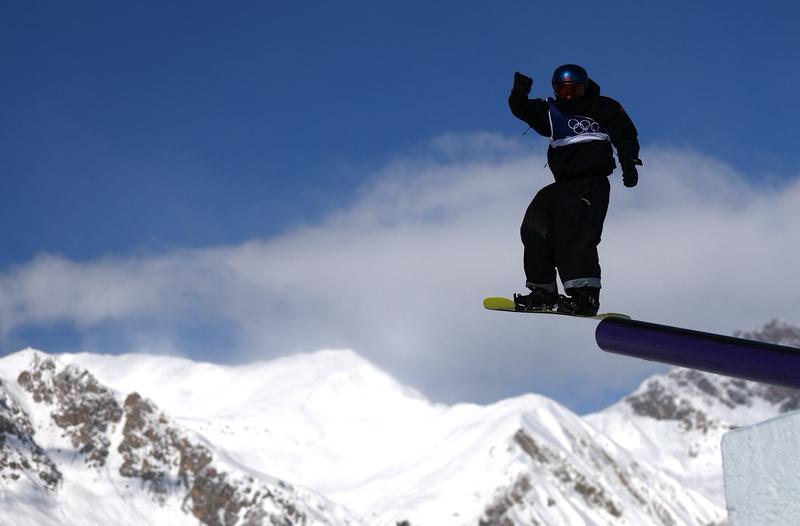 2026年2月18日，米兰冬奥会单板滑雪男子坡面障碍技巧决赛上，22岁生日的苏翊