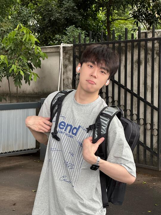 喜欢内双小眼睛吗