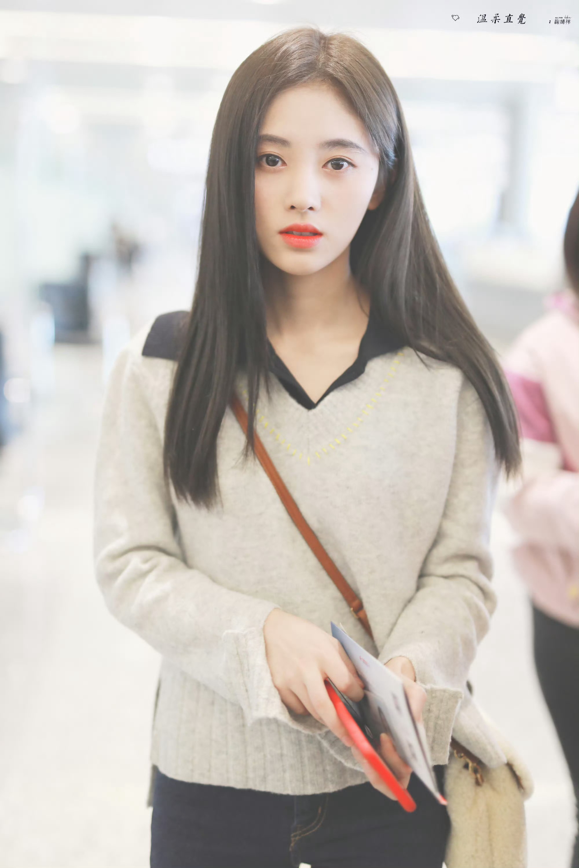 jjy鞠婧祎jjy鞠婧祎阿黛你在台上发光 我在人海点灯”𝓨𝓸𝓾 𝓼𝓱?