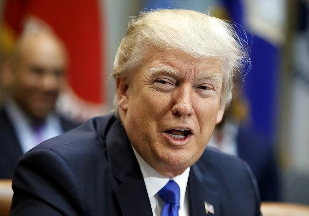 打了24天，用血换来谈判桌上的筹码！特朗普找台阶下，德黑兰不接！
 
从冲突爆发