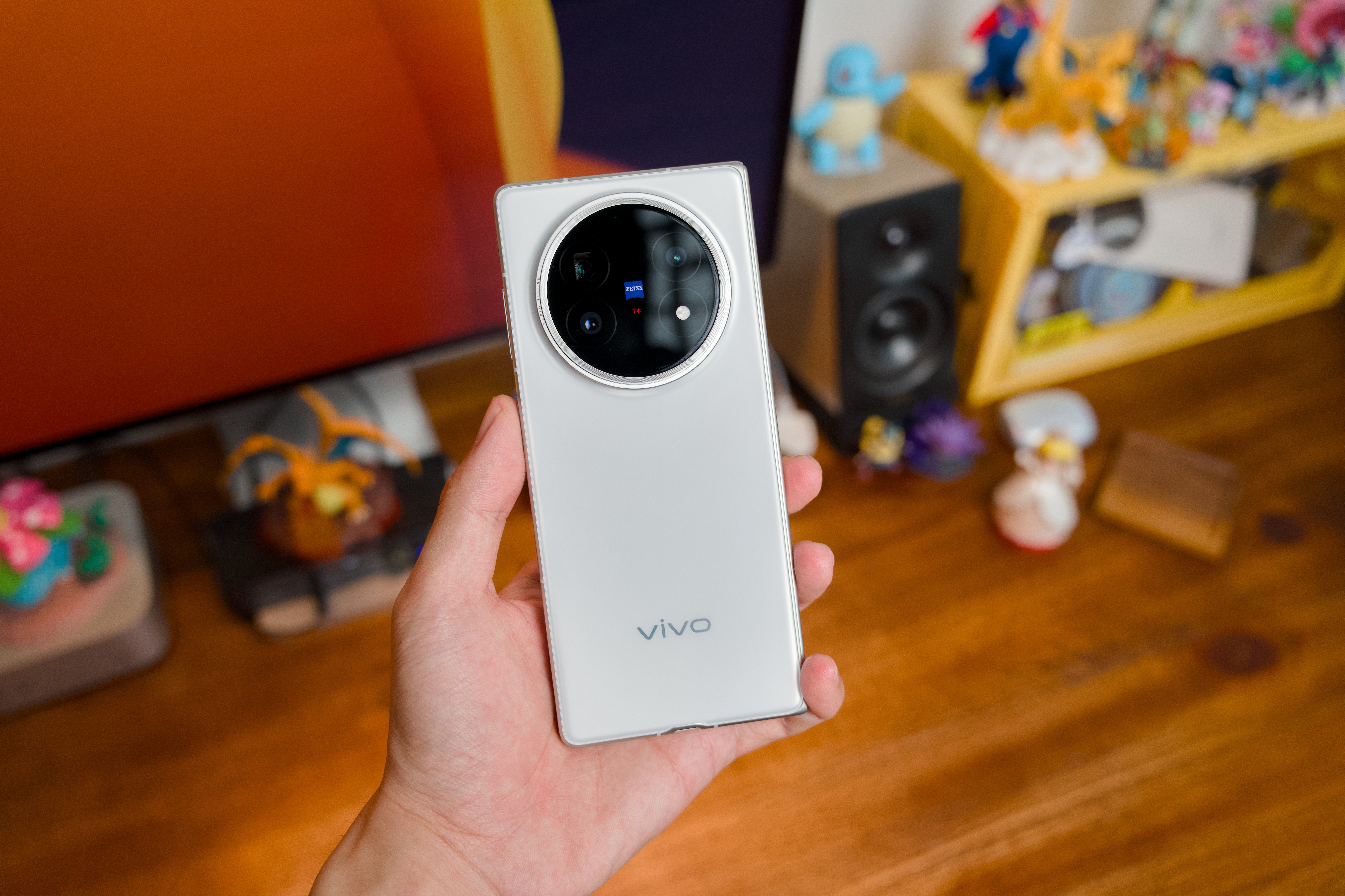vivo X Fold5 可以发图了，某种程度上我觉得它像是X Fold3 Pr