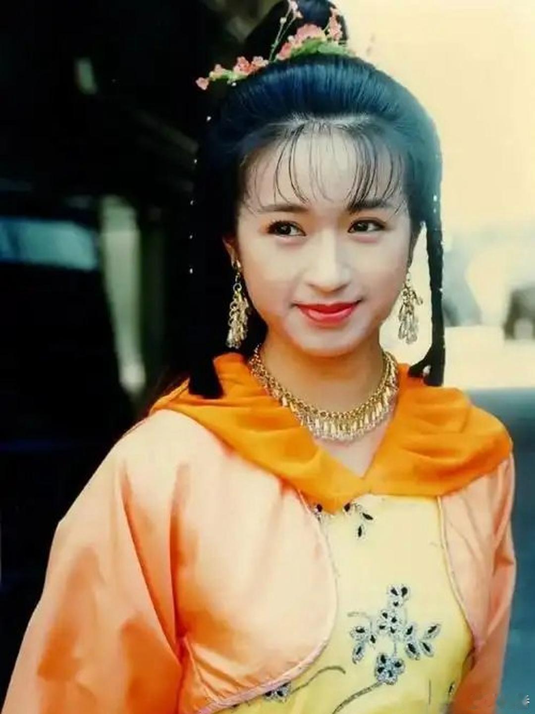 惊呆了绝对不可能！这是黎美娴？，自然长肉而已