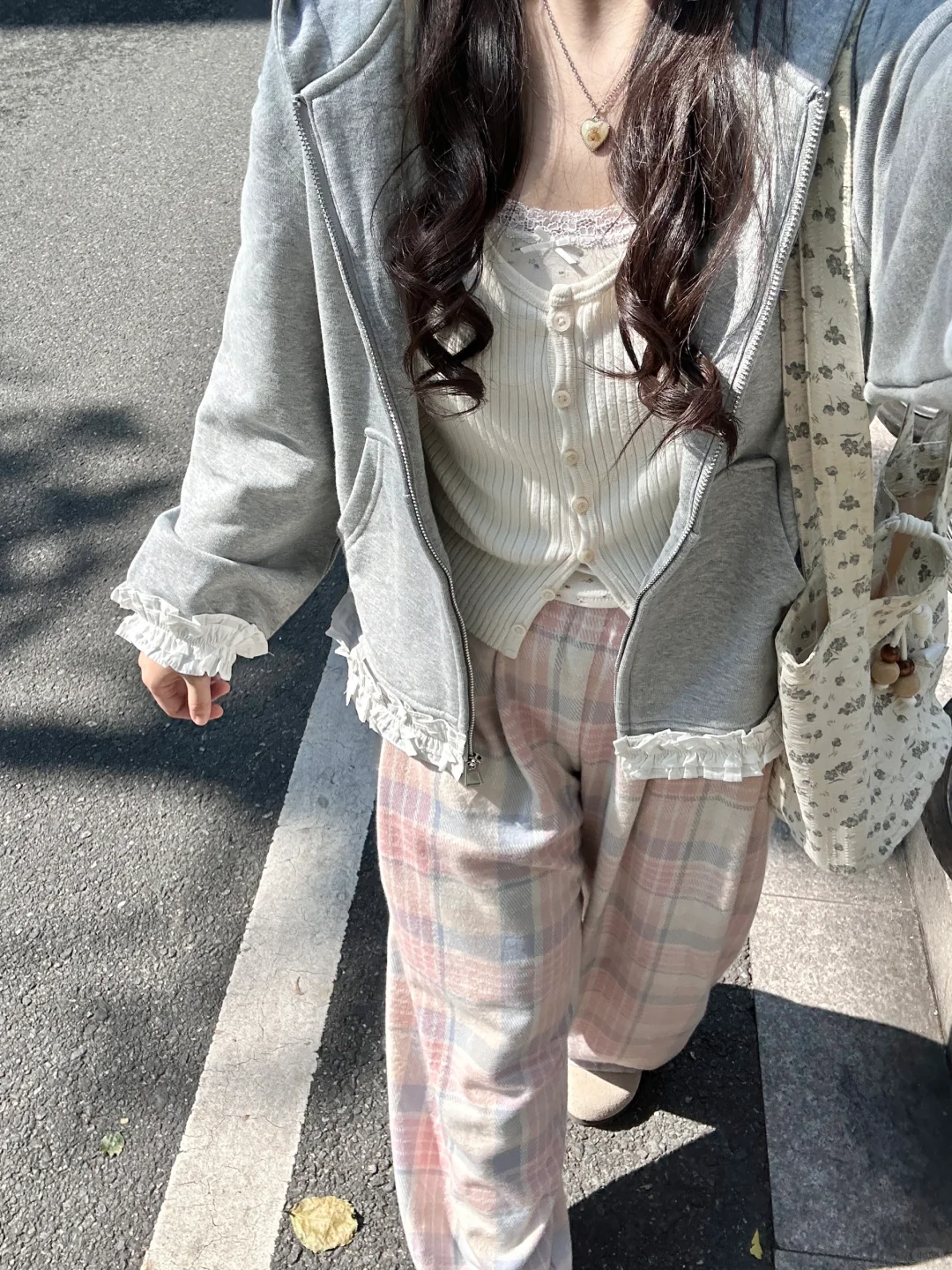 Bm针织叠穿和粉嫩格子裤
