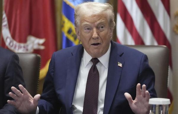 美国主动喊话中国了
当地时间4月22日，美国贸易代表格里尔宣称，美国希望在特朗普