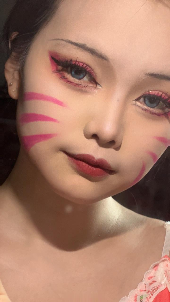 距离上次出这个角色已经一年多了[并不简单]#岩栖的大脸盘子# ​​​