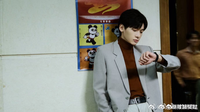 翟潇闻是不是忘了自己唱过红豆翟潇闻会唱红豆没告诉周诚夏晓兰喝醉唱红豆给周诚听，这