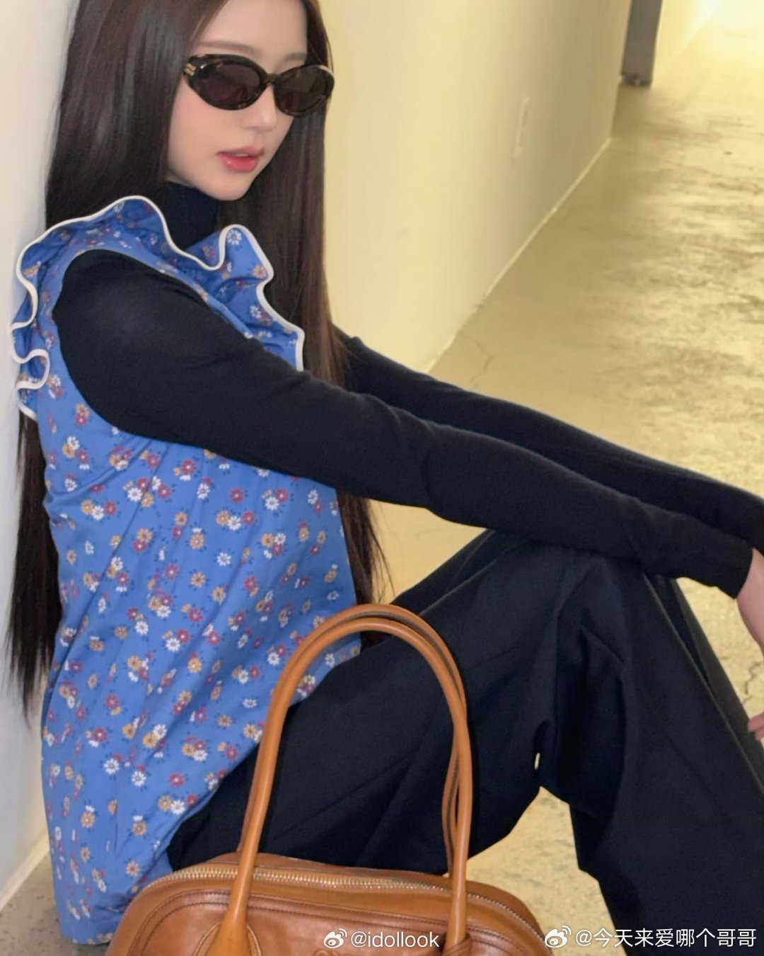 miumiu碎花围裙，好丑的衣服 