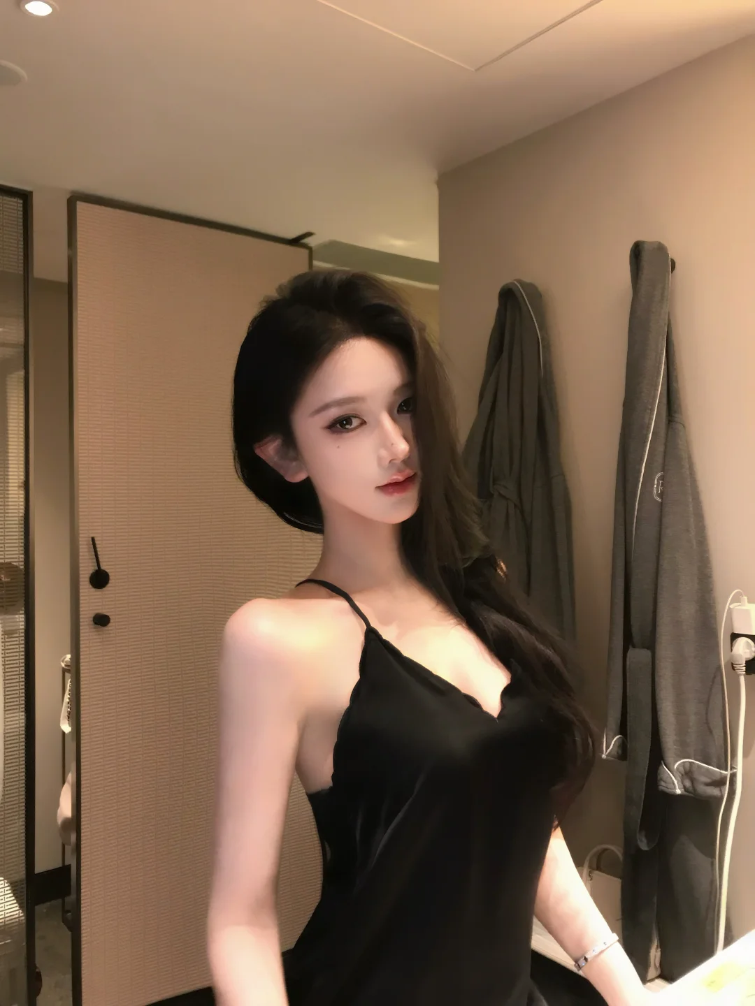 如此显身材的基础款我将永远追随你