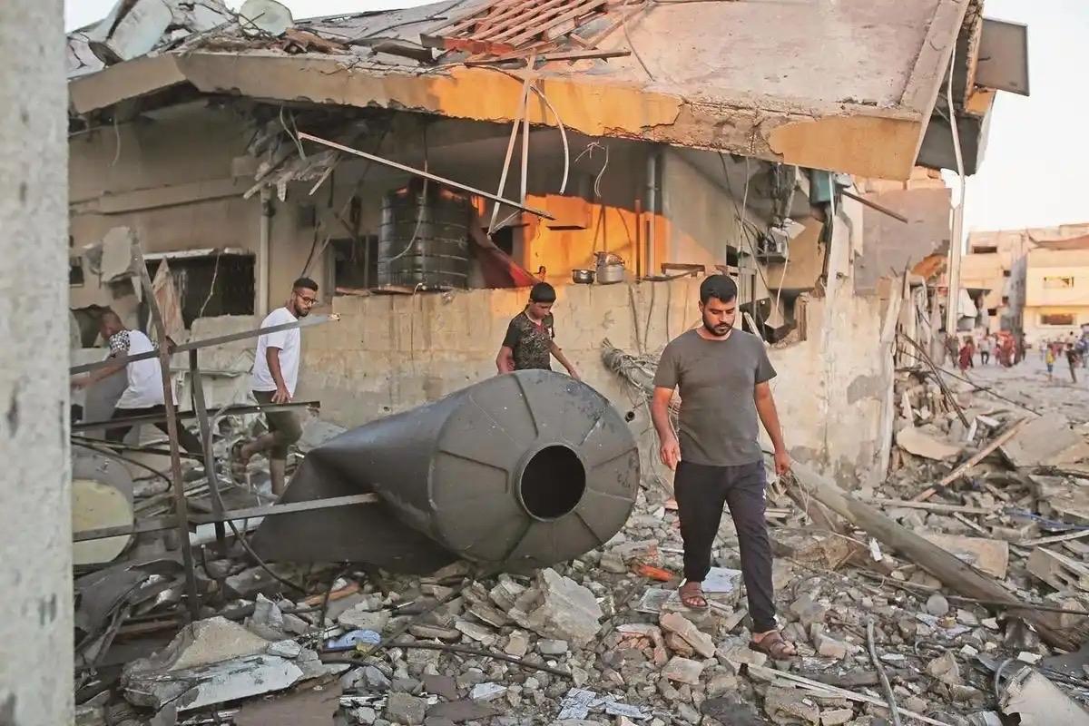 太可怕了，以色列空袭加沙地带，造成63人伤亡，其中包含24名儿童。
这是自以色列