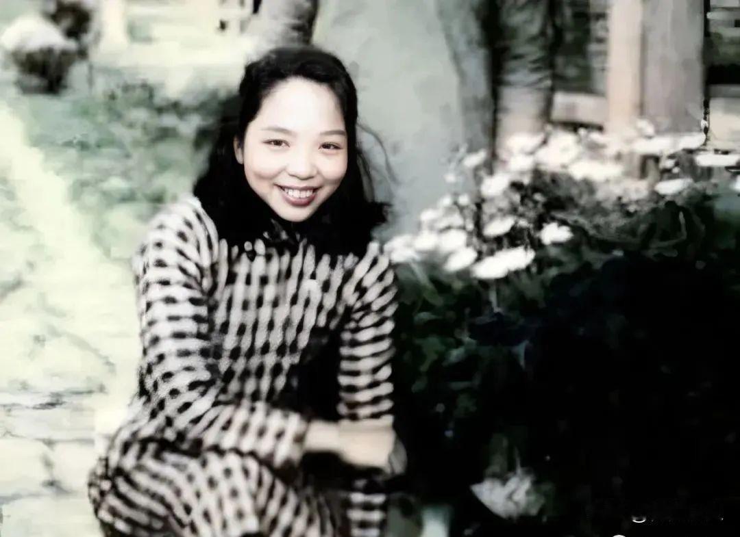 1956年，美国海关私吞了一个中国妇女6800美元，殊不知，自己这一行为让美国产