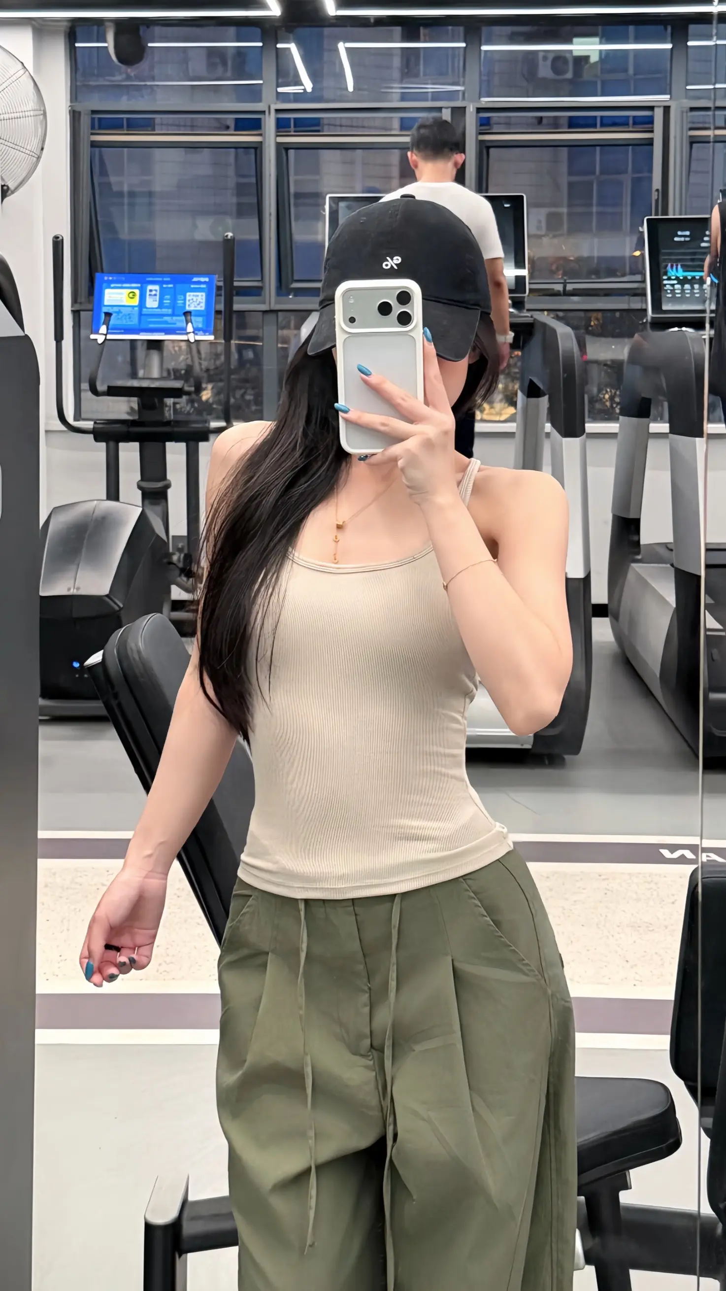 来了。