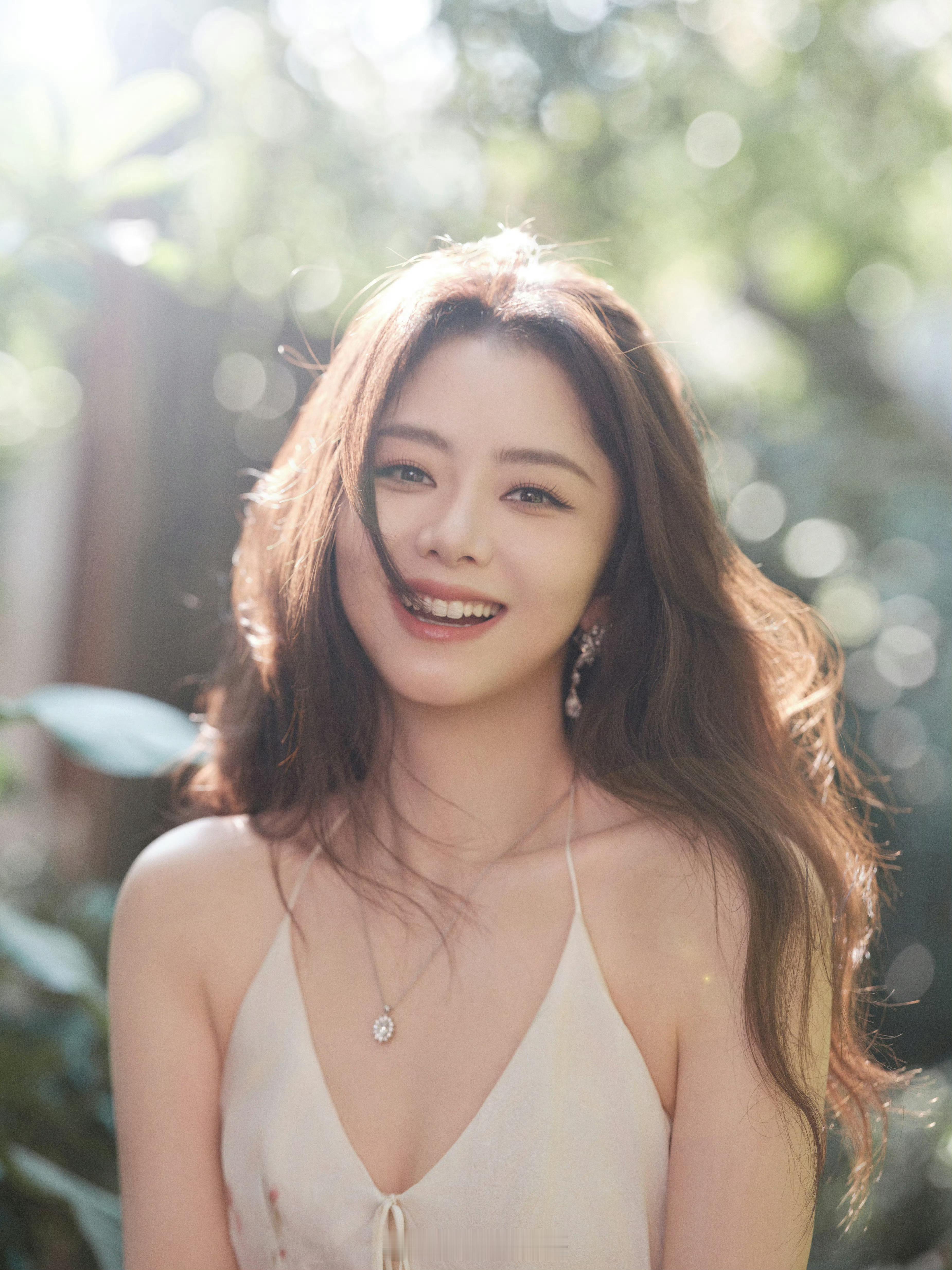 谭松韵飞行《亲爱的客栈2026》，1月31日-2月1日录制 