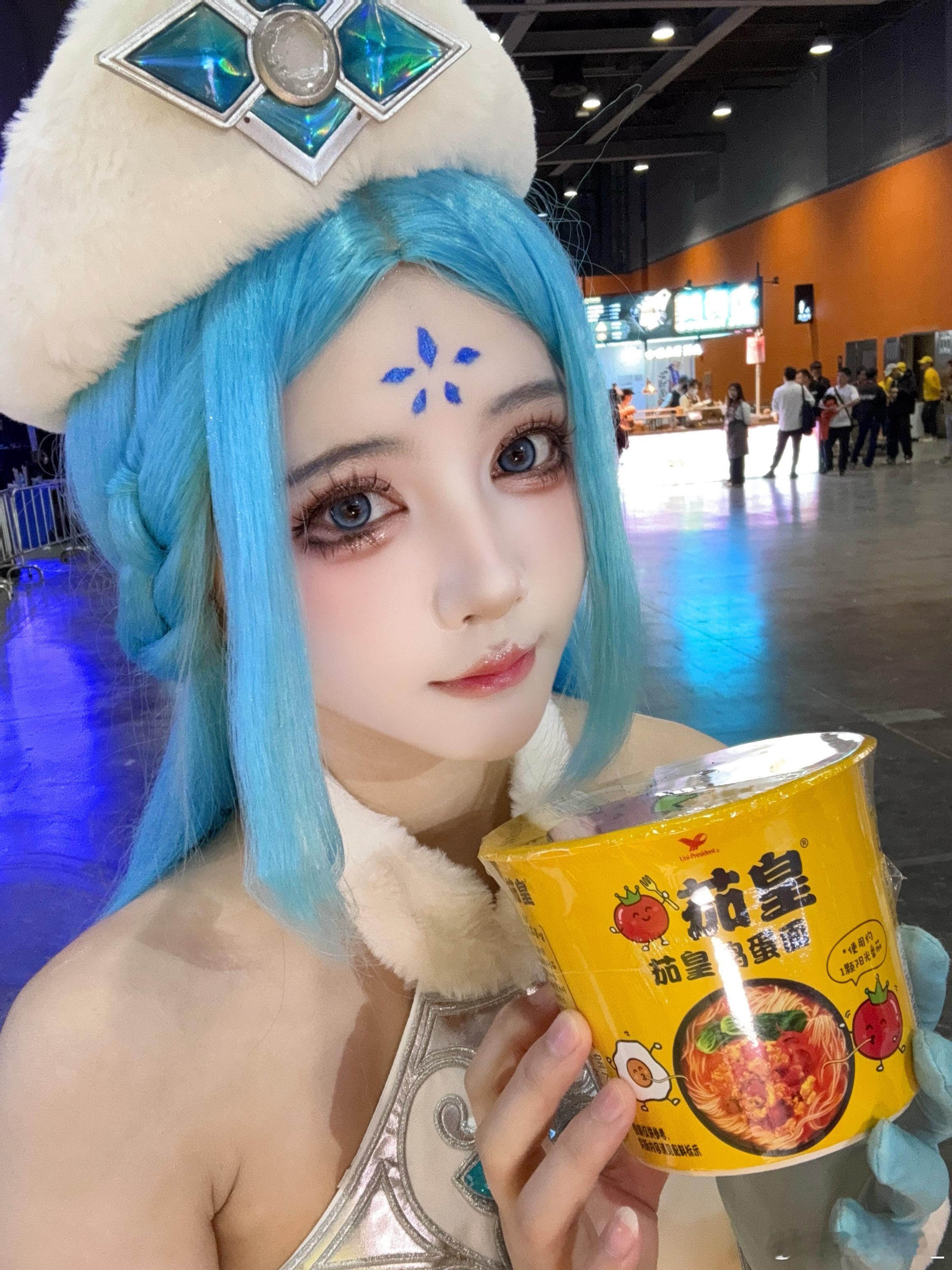 茄皇番茄面大会茄皇萤火虫之旅元旦广州萤火虫 萤火虫这几天是泡面主理人，番茄星人狂