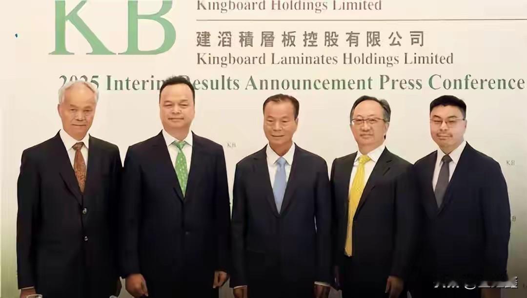 深圳“铜箔大王”张国荣，最近又干了一件让商界震动的大事！在短短3个月内，他通过高