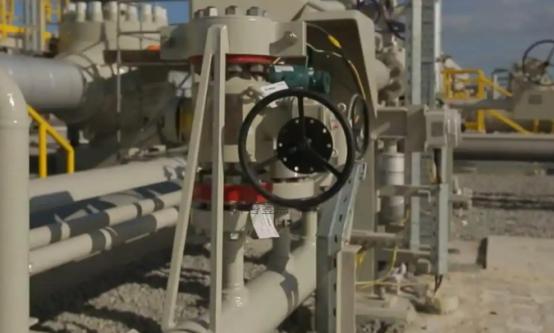 黑海最近炸锅了，油轮接二连三遭到袭击，能源通道愣是变成了危险地带，俄罗斯和土耳其