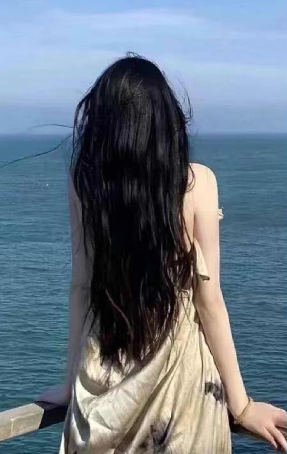 我认为会，因为科学技力就是生产力。例如，生产线上几十、上百人干的活，几个智能机器