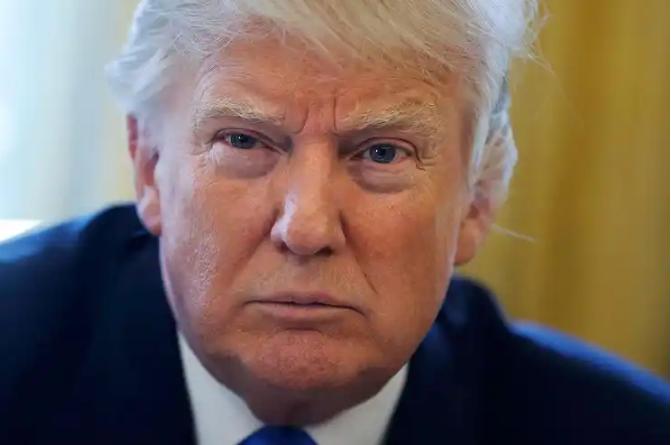 中国敢不敢登船查美国运往台湾的军火，美国在赌中国不敢。如果我国真敢查美国运往台湾