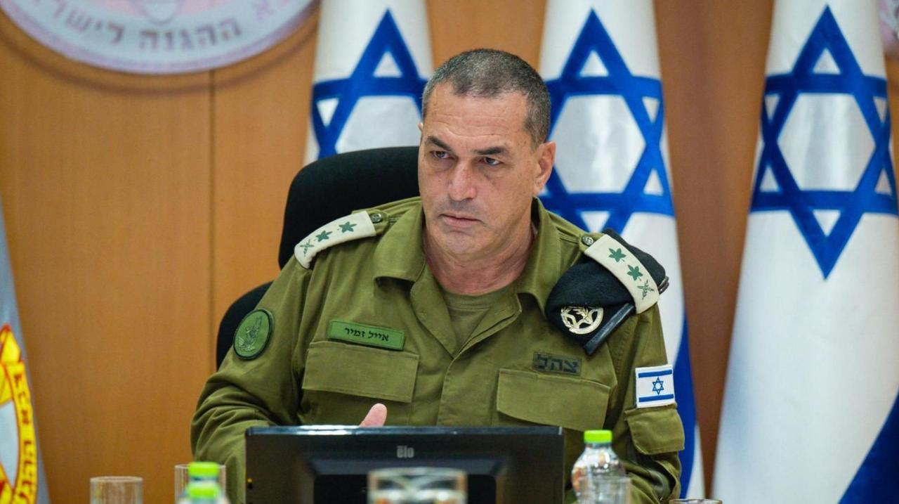 扎米尔告诉部长们："我要发出十个警告信号"，强调迫切需要制定关于征兵、预备役和延