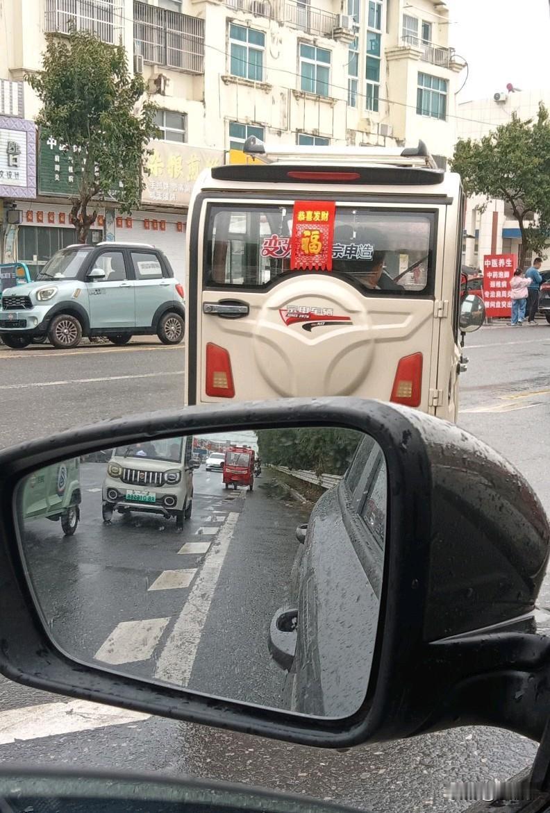 人生下半场，拼的是释怀
 
慢慢才明白，人生从来都不是一帆风顺的旅途，那些曾经耿