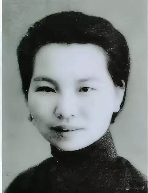 朱枫烈士虽然是一个女子，但是她的意志比钢铁还要坚硬，为了自己的使命，为了自己的信