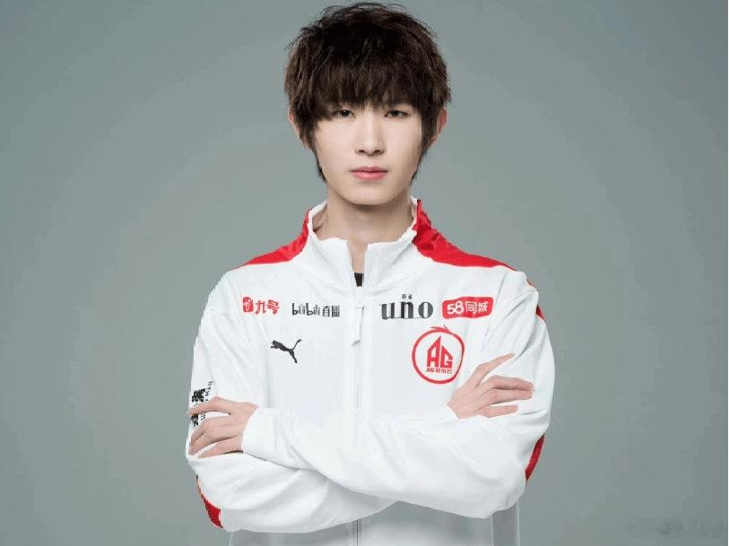 2025百度影响力电竞人物：一诺、无畏、九尾、花海、33Svan