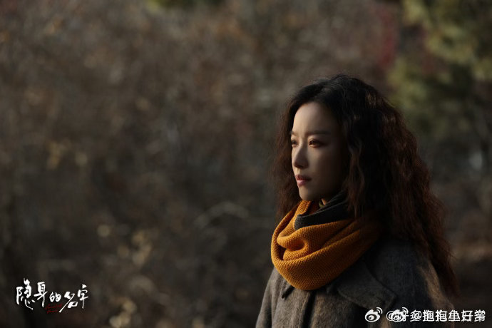 倪妮又有人生镜头了倪妮把任小名的隐忍演活了，和妈妈在走廊对峙，含泪不落下的样子，