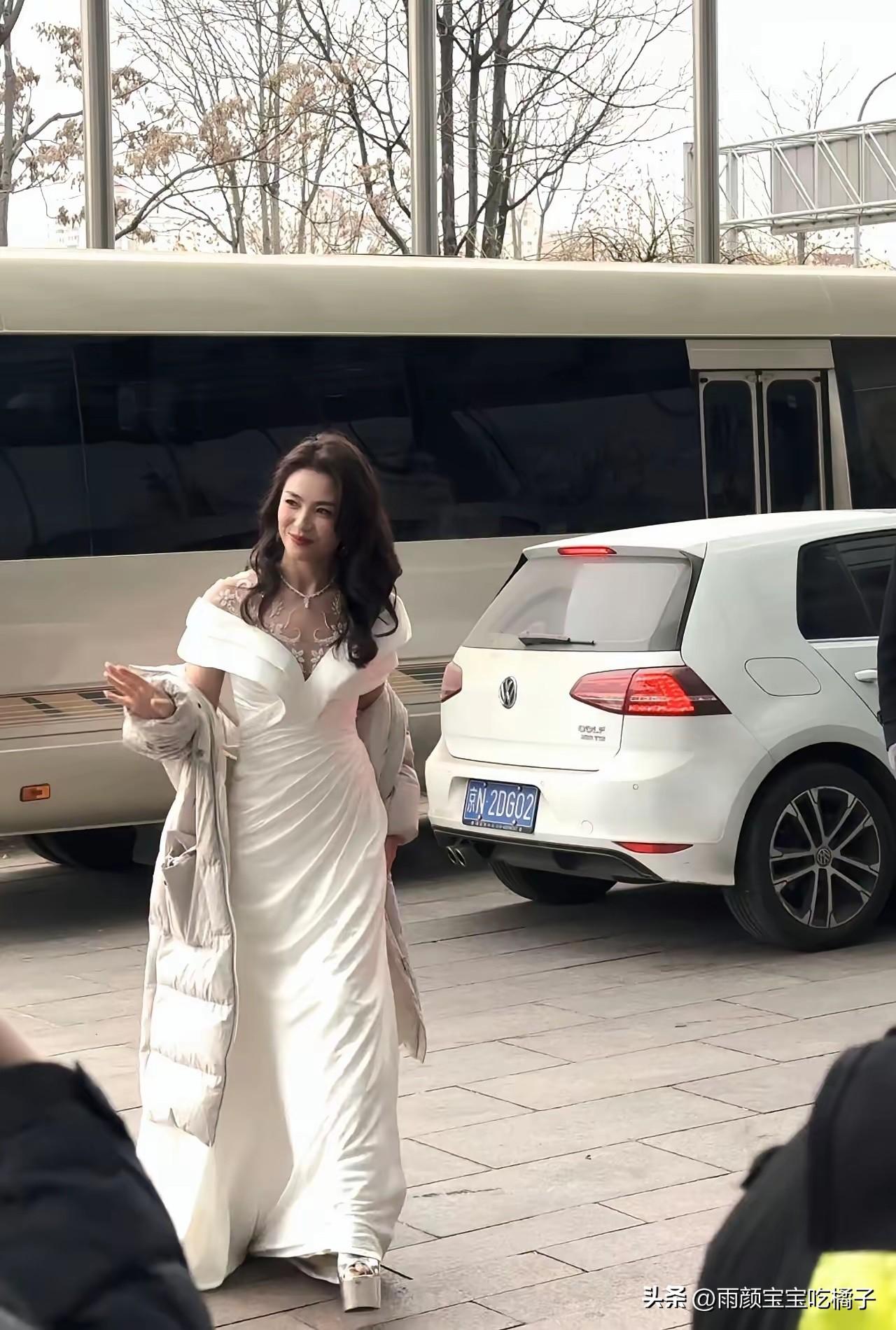 不怪那么多人想娶她，确实美若天仙！