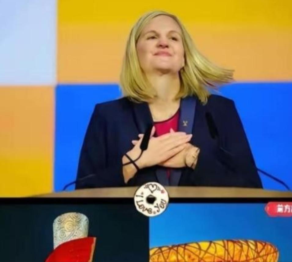 为什么说中国以后都不会再申办奥运会了？原因其实并不复杂。悉尼靠贿赂两票抢走 20