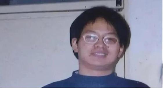 “儿子，妈错了，我不该问你要钱！”王永强北大博士毕业后，就移民美国20年不曾回家