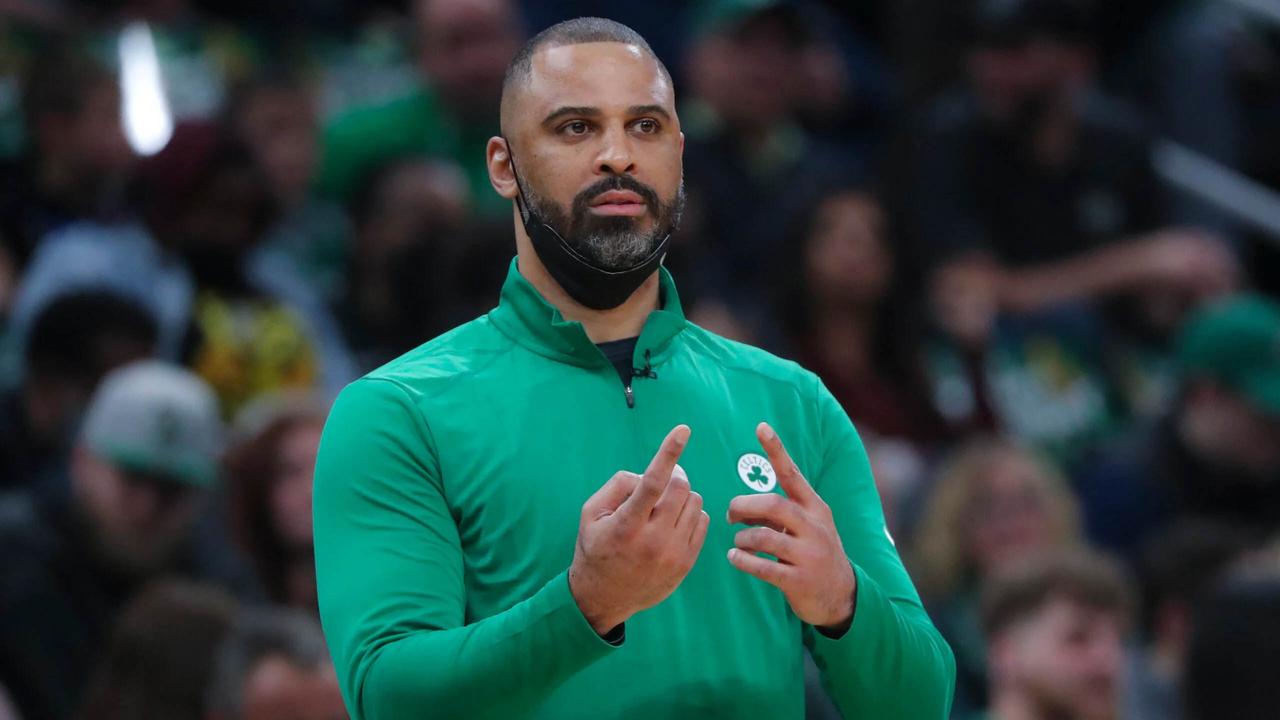 乌杜卡，别把火箭玩废了!
爆冷，火箭加时不敌鹈鹕，遭遇大逆转，究其原因，教练乌杜