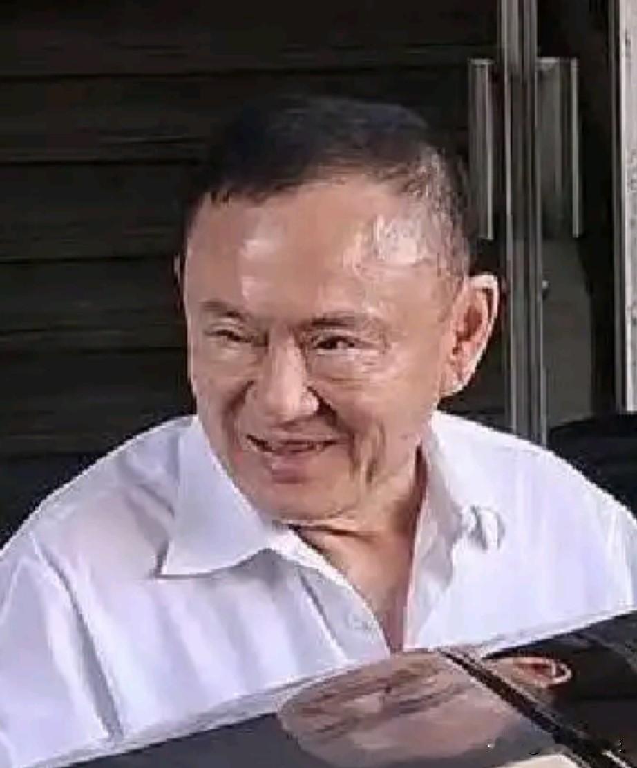 他信获泰王特赦，罚单将赔
           “半壁江山”。
       他