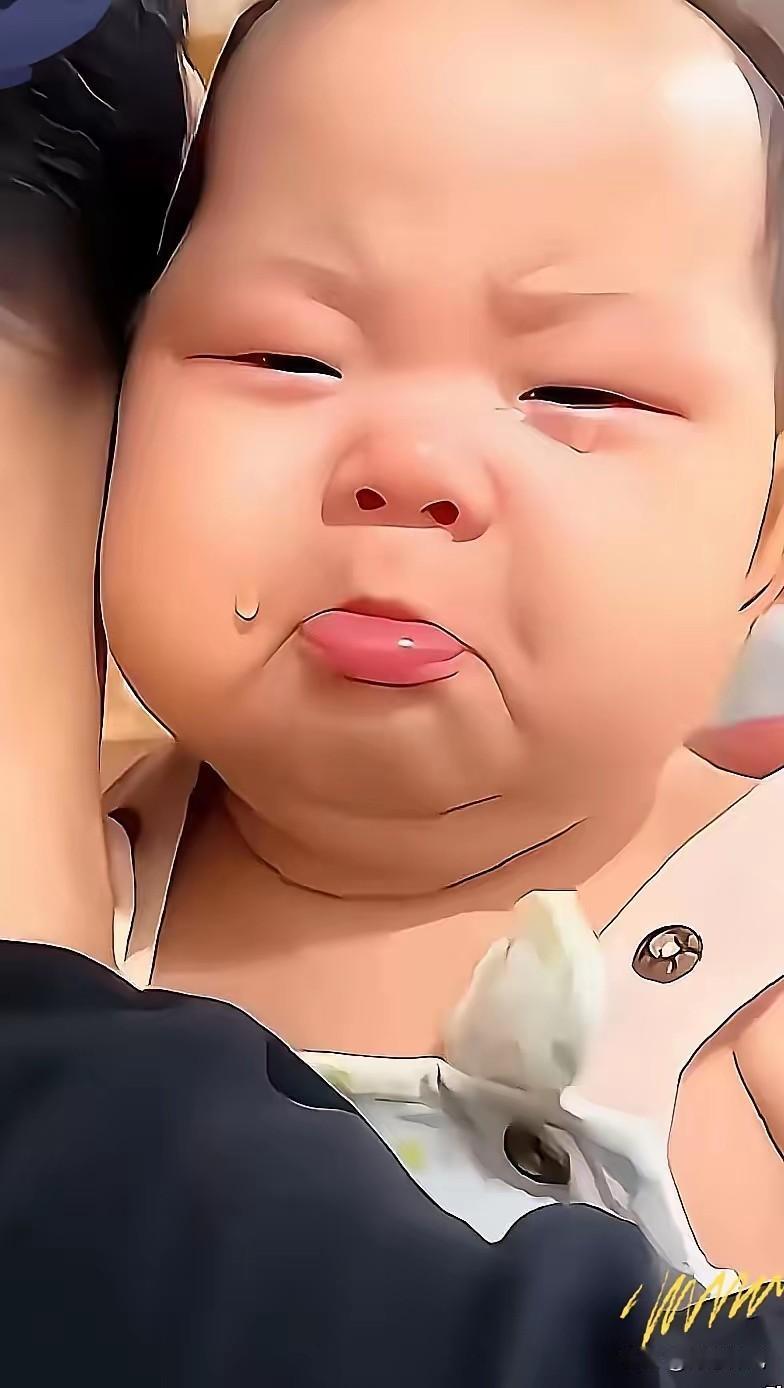 医院宣告，仅5个月26天的宝宝离世，妈妈整夜贴身抱着不睡，天亮奇迹降临！
 
这