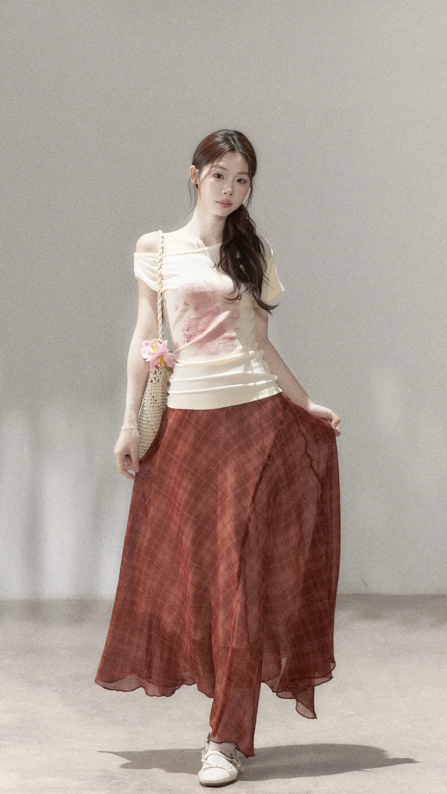 用27套穿搭打开我的夏日。