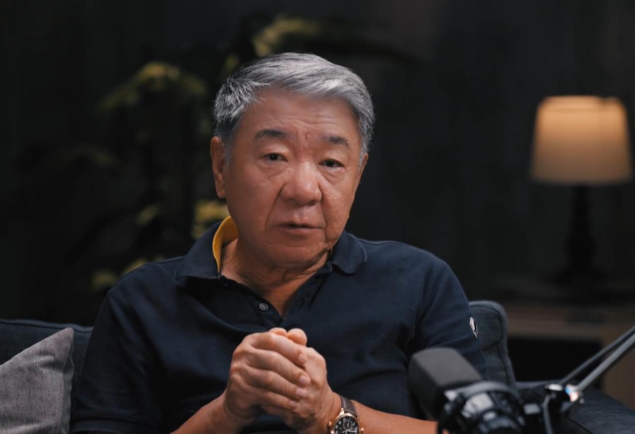 近日，王伟忠视频播客在今日头条独家更新，邀请到《藏海传》主创团队做客。

郑晓龙